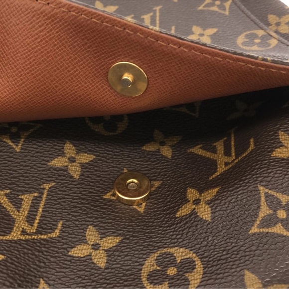 LOUIS VUITTON Musette salsa - Picture 8 of 13